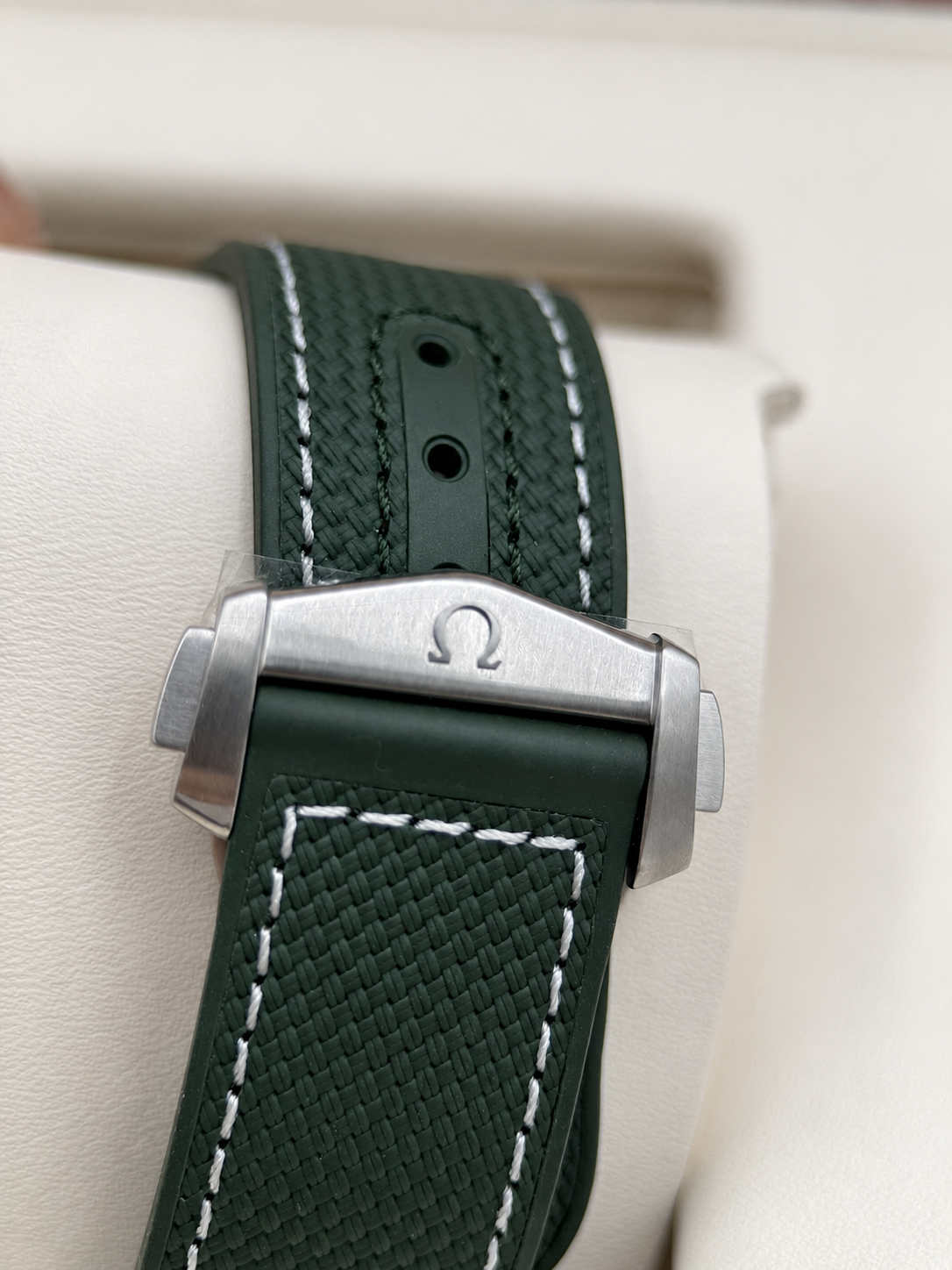 OMEGA Seamaster Planet Ocean 600M