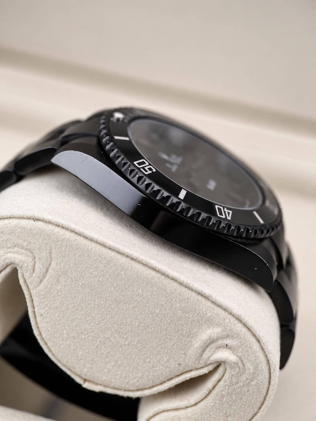 Rolex Submariner 114060 – ALL BLACK