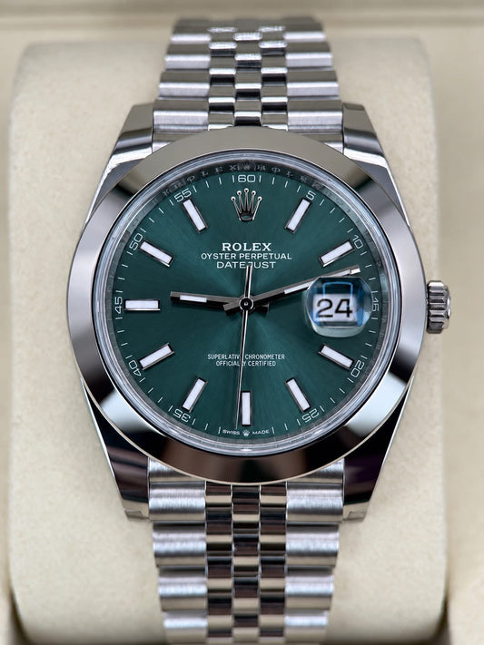 Rolex Date Just 41mm - Mint Green- Jubilee Bracelet