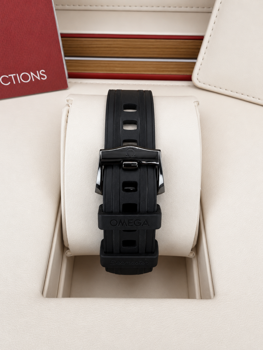 Omega Seamaster Diver 300M “Black Black” 210.92.44.20.01.003