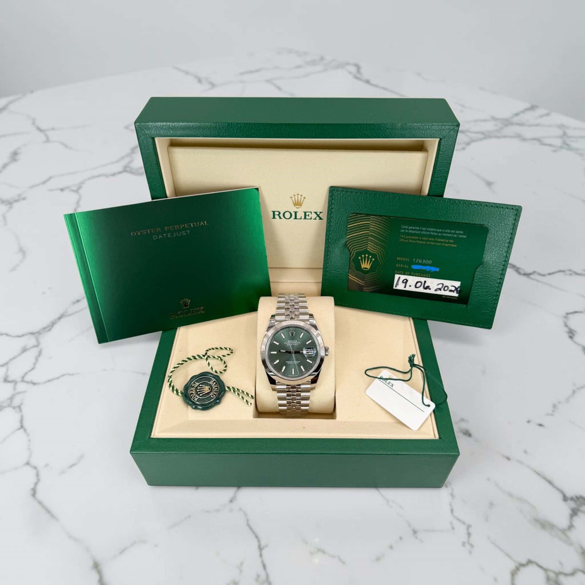 Rolex Date Just 41mm - Mint Green- Jubilee Bracelet