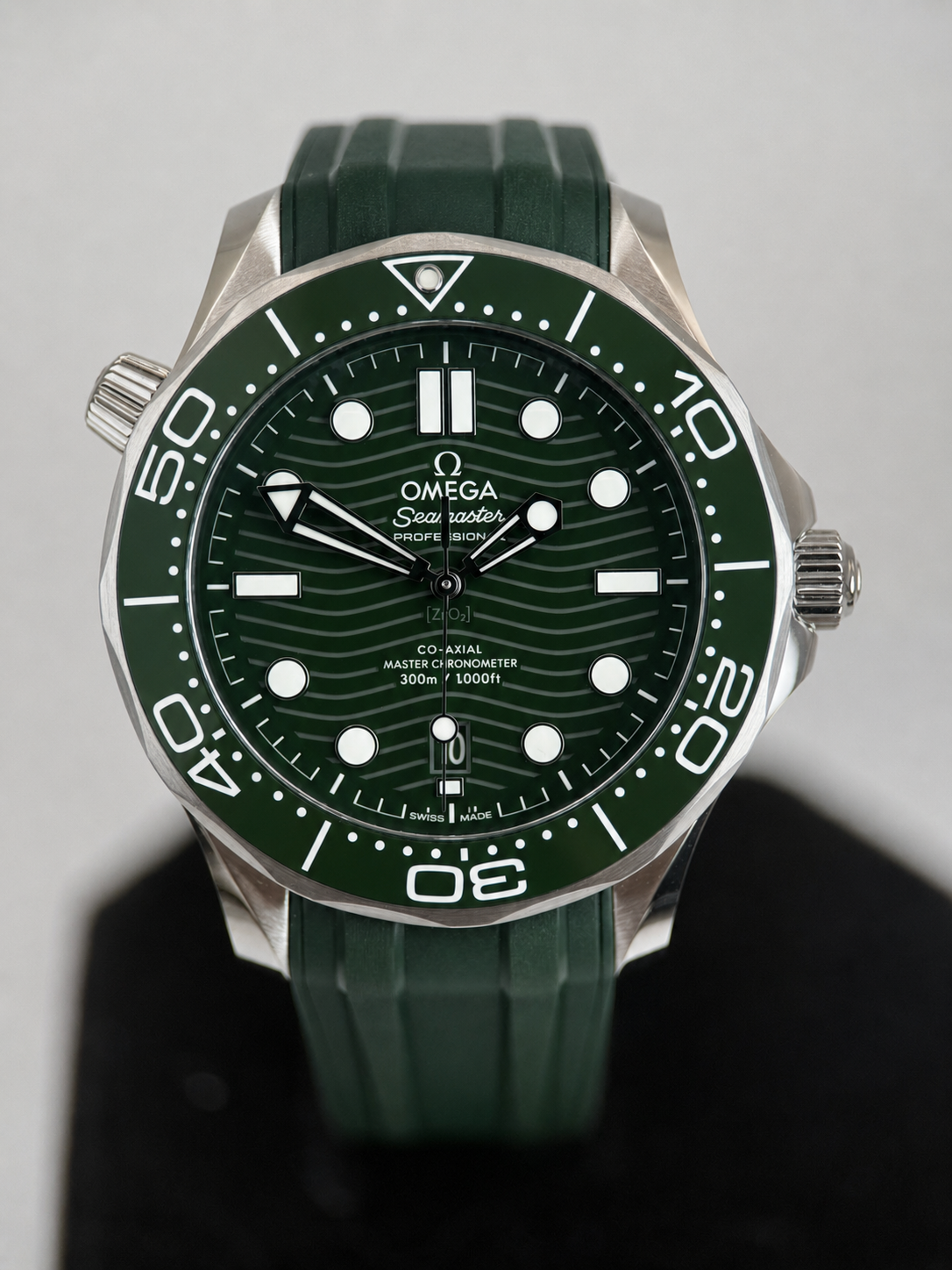 OMEGA Seamaster Diver 300M