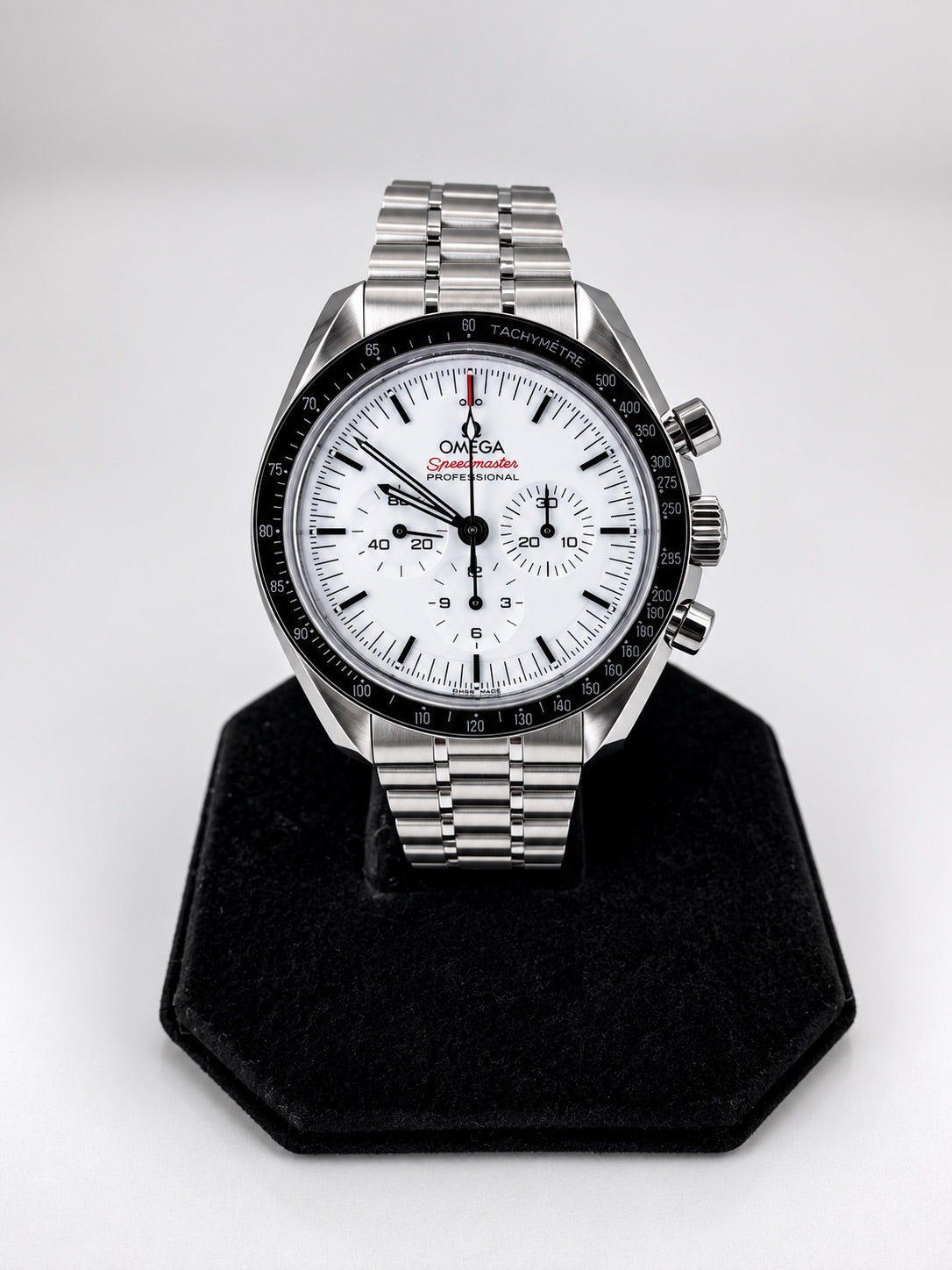 OMEGA Speedmaster Professional Moonwatch White Dial